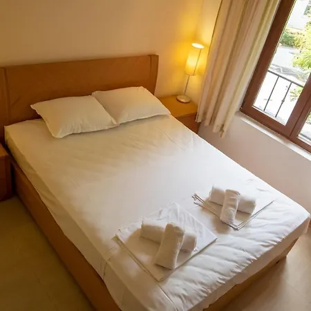 оазис парк 3* ネセバル