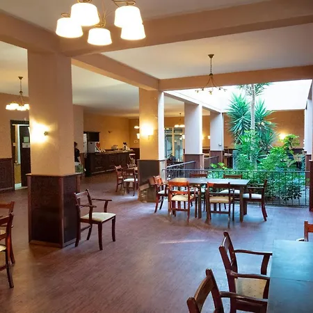 ホテル оазис парк