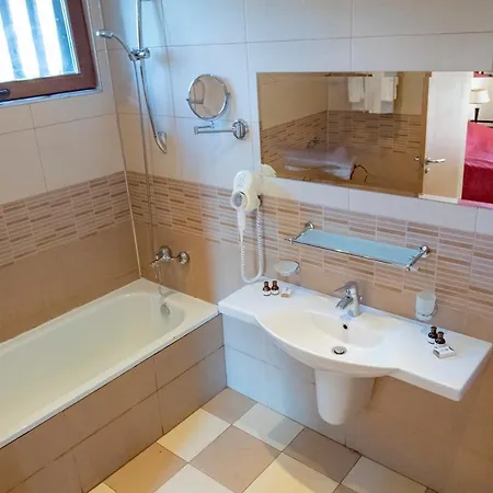 оазис парк 3*