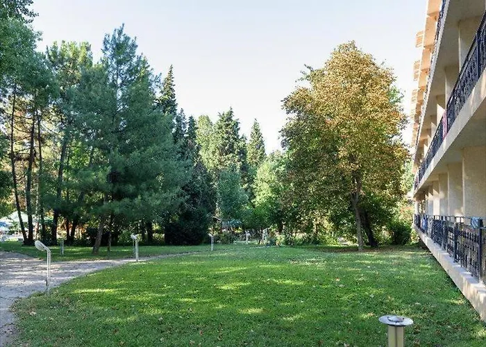 оазис парк Несебр