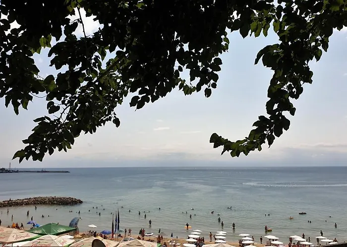 оазис парк 3* Несебр