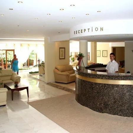 Hotel оазис парк 3*