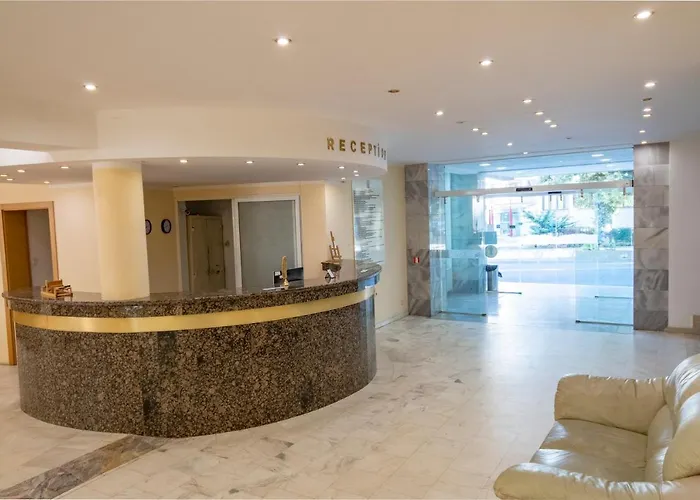 Hotel оазис парк