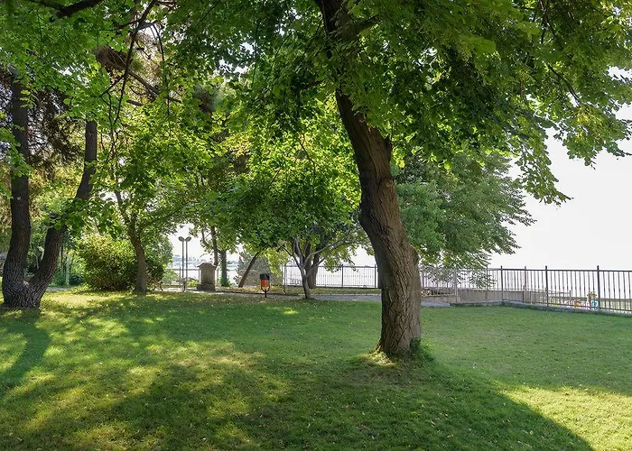 оазис парк 3* Nessebar