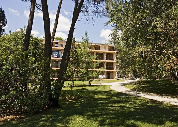 оазис парк 3* Nessebar