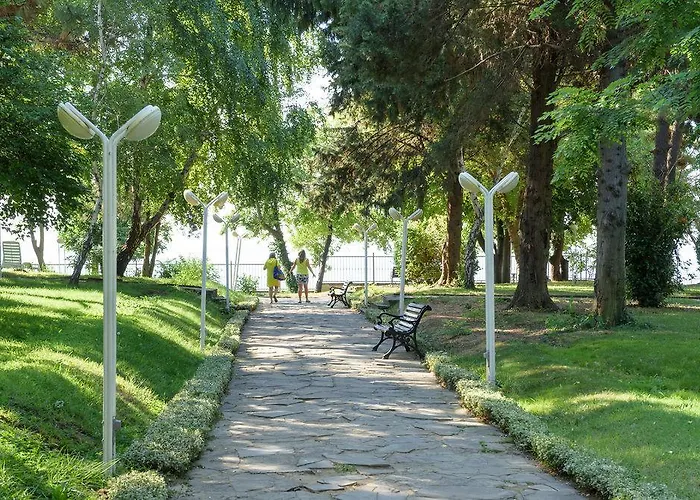 оазис парк 3* Nessebar